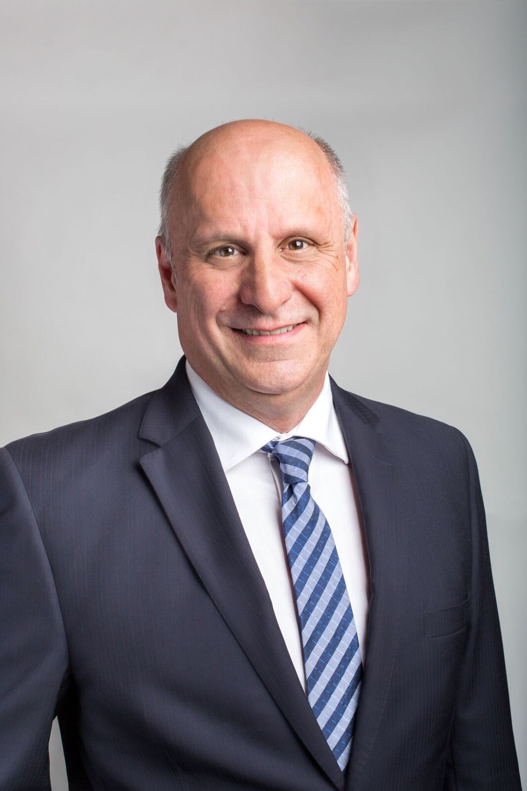 Photo of Ian Crawford